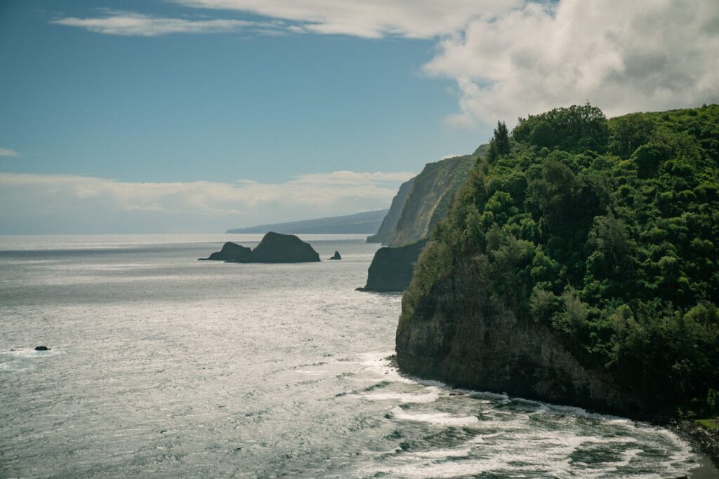 Polulu Valley Hike