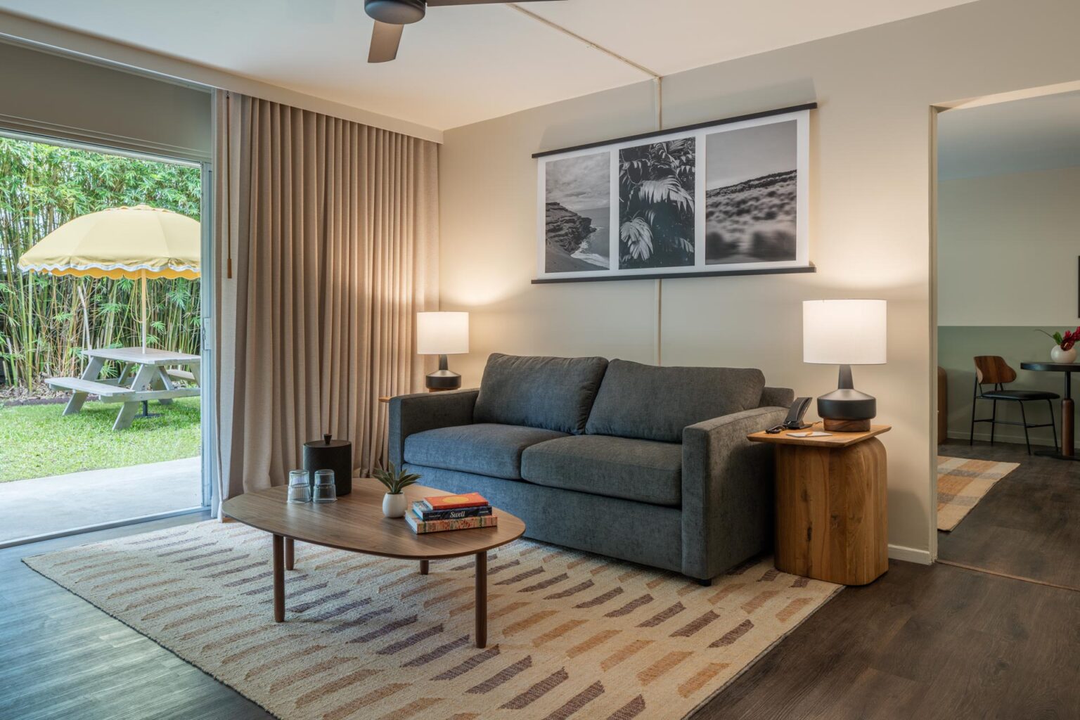 Kona Hotel Rooms | Ocean View, Accessible, Pool View | P19